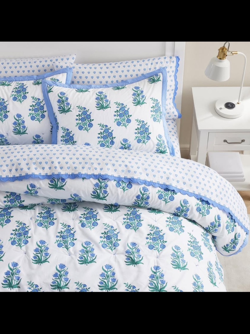 Roller Rabbit Wild Rose Twin XL quilt + sham set